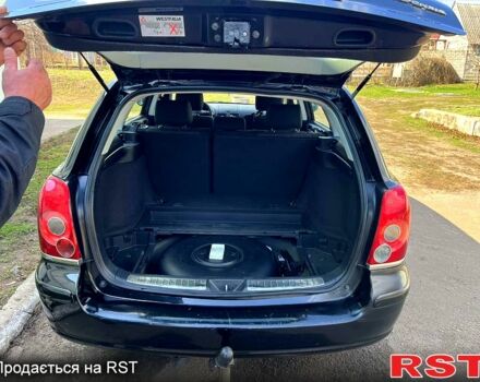 Черный Тойота Авенсис, объемом двигателя 18 л и пробегом 261 тыс. км за 7200 $, фото 6 на Automoto.ua
