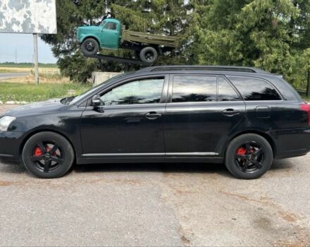 Черный Тойота Авенсис, объемом двигателя 2 л и пробегом 310 тыс. км за 5400 $, фото 1 на Automoto.ua