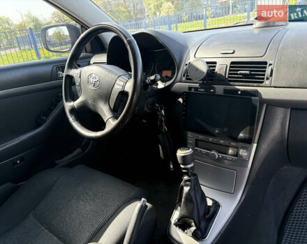 Черный Тойота Авенсис, объемом двигателя 2 л и пробегом 296 тыс. км за 6200 $, фото 33 на Automoto.ua