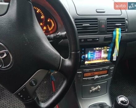 Чорний Тойота Авенсіс, об'ємом двигуна 2.23 л та пробігом 300 тис. км за 6900 $, фото 3 на Automoto.ua