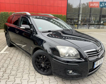 Черный Тойота Авенсис, объемом двигателя 2 л и пробегом 271 тыс. км за 6599 $, фото 1 на Automoto.ua