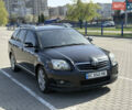 Черный Тойота Авенсис, объемом двигателя 2 л и пробегом 296 тыс. км за 6200 $, фото 3 на Automoto.ua