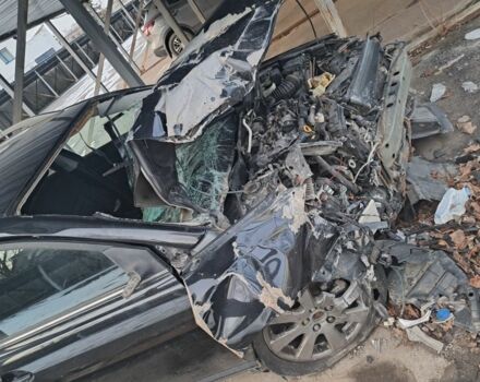 Черный Тойота Авенсис, объемом двигателя 0 л и пробегом 364 тыс. км за 600 $, фото 6 на Automoto.ua