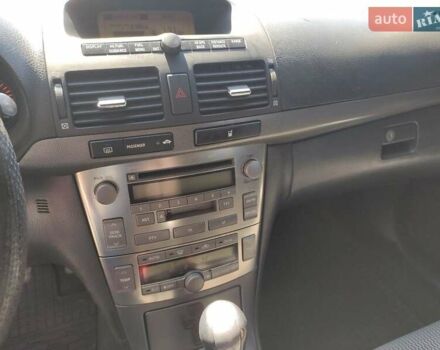 Черный Тойота Авенсис, объемом двигателя 2 л и пробегом 279 тыс. км за 6600 $, фото 25 на Automoto.ua