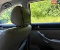 Черный Тойота Авенсис, объемом двигателя 2.4 л и пробегом 325 тыс. км за 7600 $, фото 23 на Automoto.ua