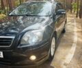 Черный Тойота Авенсис, объемом двигателя 2.2 л и пробегом 376 тыс. км за 6200 $, фото 1 на Automoto.ua