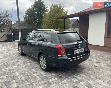 Черный Тойота Авенсис, объемом двигателя 2 л и пробегом 300 тыс. км за 6999 $, фото 4 на Automoto.ua