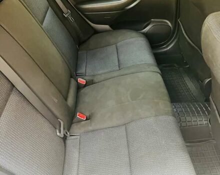 Черный Тойота Авенсис, объемом двигателя 2.2 л и пробегом 376 тыс. км за 6800 $, фото 16 на Automoto.ua