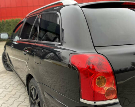 Черный Тойота Авенсис, объемом двигателя 2 л и пробегом 271 тыс. км за 6599 $, фото 11 на Automoto.ua