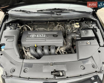 Черный Тойота Авенсис, объемом двигателя 1.79 л и пробегом 171 тыс. км за 7500 $, фото 17 на Automoto.ua