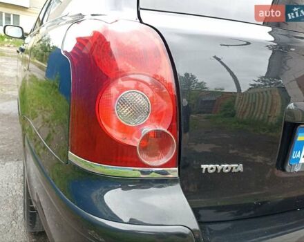 Чорний Тойота Авенсіс, об'ємом двигуна 2 л та пробігом 279 тис. км за 6500 $, фото 19 на Automoto.ua