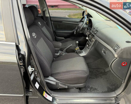 Черный Тойота Авенсис, объемом двигателя 1.8 л и пробегом 243 тыс. км за 7999 $, фото 46 на Automoto.ua