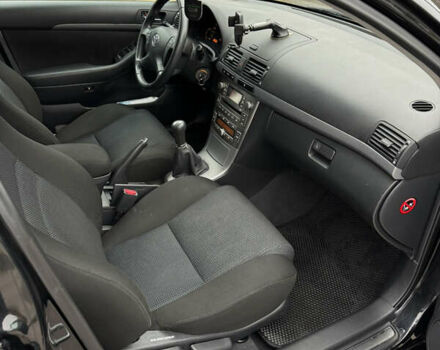 Черный Тойота Авенсис, объемом двигателя 1.79 л и пробегом 171 тыс. км за 7500 $, фото 10 на Automoto.ua