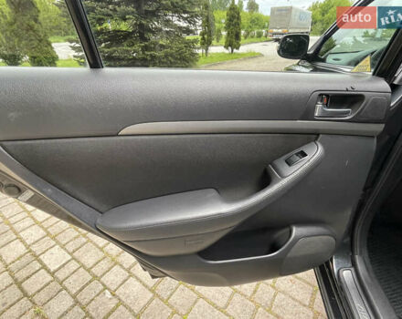 Чорний Тойота Авенсіс, об'ємом двигуна 2 л та пробігом 250 тис. км за 5480 $, фото 25 на Automoto.ua