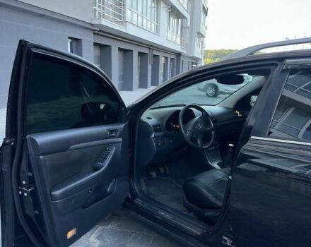Черный Тойота Авенсис, объемом двигателя 2 л и пробегом 252 тыс. км за 6600 $, фото 15 на Automoto.ua