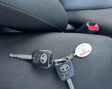 Чорний Тойота Авенсіс, об'ємом двигуна 1.8 л та пробігом 155 тис. км за 7350 $, фото 21 на Automoto.ua