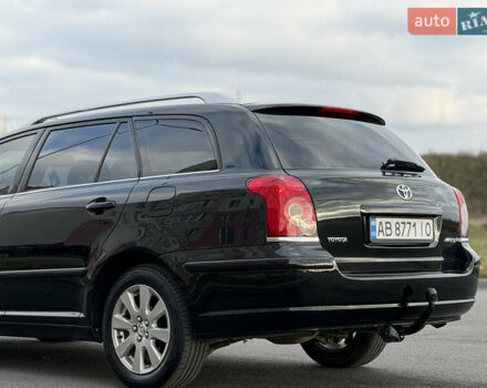 Черный Тойота Авенсис, объемом двигателя 1.8 л и пробегом 243 тыс. км за 7999 $, фото 17 на Automoto.ua
