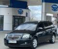 Черный Тойота Авенсис, объемом двигателя 2.2 л и пробегом 318 тыс. км за 6799 $, фото 1 на Automoto.ua