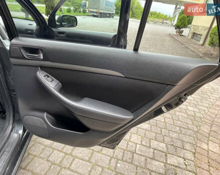 Чорний Тойота Авенсіс, об'ємом двигуна 2 л та пробігом 250 тис. км за 5480 $, фото 29 на Automoto.ua