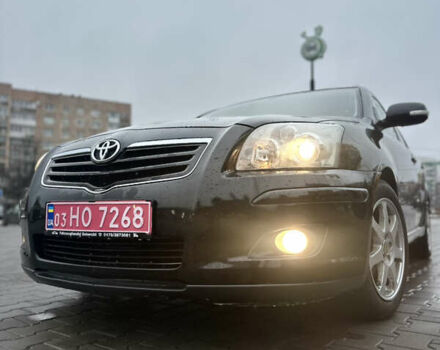 Чорний Тойота Авенсіс, об'ємом двигуна 1.8 л та пробігом 155 тис. км за 7350 $, фото 1 на Automoto.ua
