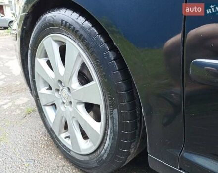 Чорний Тойота Авенсіс, об'ємом двигуна 2 л та пробігом 279 тис. км за 6500 $, фото 18 на Automoto.ua
