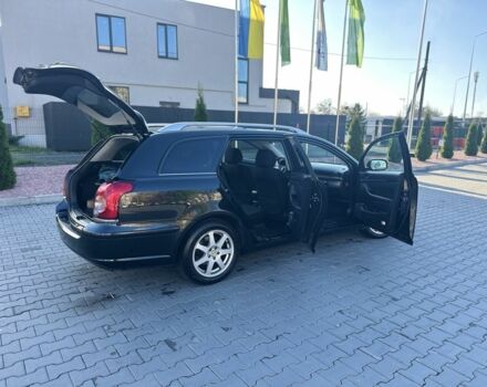 Черный Тойота Авенсис, объемом двигателя 1.8 л и пробегом 155 тыс. км за 7450 $, фото 10 на Automoto.ua