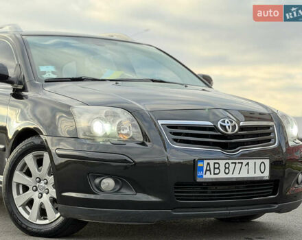 Черный Тойота Авенсис, объемом двигателя 1.8 л и пробегом 243 тыс. км за 7999 $, фото 7 на Automoto.ua