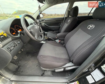 Черный Тойота Авенсис, объемом двигателя 1.8 л и пробегом 243 тыс. км за 7999 $, фото 25 на Automoto.ua