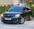 Черный Тойота Авенсис, объемом двигателя 1.8 л и пробегом 284 тыс. км за 6600 $, фото 1 на Automoto.ua