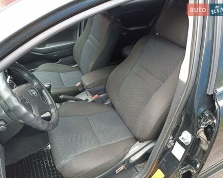 Чорний Тойота Авенсіс, об'ємом двигуна 2 л та пробігом 279 тис. км за 6500 $, фото 16 на Automoto.ua