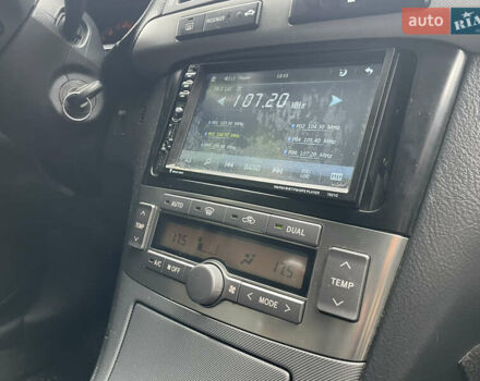 Чорний Тойота Авенсіс, об'ємом двигуна 2 л та пробігом 250 тис. км за 5480 $, фото 28 на Automoto.ua