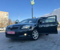 Черный Тойота Авенсис, объемом двигателя 1.8 л и пробегом 155 тыс. км за 7350 $, фото 1 на Automoto.ua