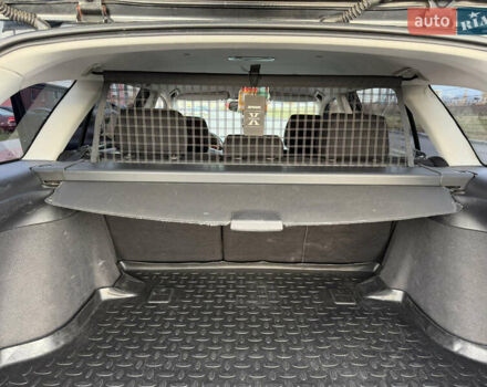 Черный Тойота Авенсис, объемом двигателя 1.8 л и пробегом 243 тыс. км за 7999 $, фото 57 на Automoto.ua