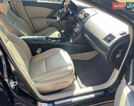 Черный Тойота Авенсис, объемом двигателя 2.2 л и пробегом 290 тыс. км за 7700 $, фото 8 на Automoto.ua