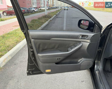 Черный Тойота Авенсис, объемом двигателя 1.8 л и пробегом 243 тыс. км за 7999 $, фото 28 на Automoto.ua