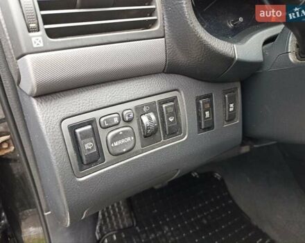 Чорний Тойота Авенсіс, об'ємом двигуна 2 л та пробігом 279 тис. км за 6500 $, фото 10 на Automoto.ua