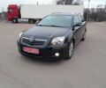 Черный Тойота Авенсис, объемом двигателя 2 л и пробегом 288 тыс. км за 7100 $, фото 1 на Automoto.ua