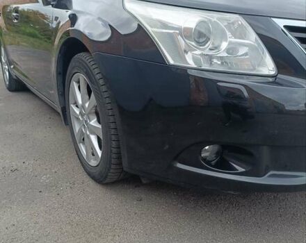 Черный Тойота Авенсис, объемом двигателя 1.6 л и пробегом 189 тыс. км за 8700 $, фото 5 на Automoto.ua