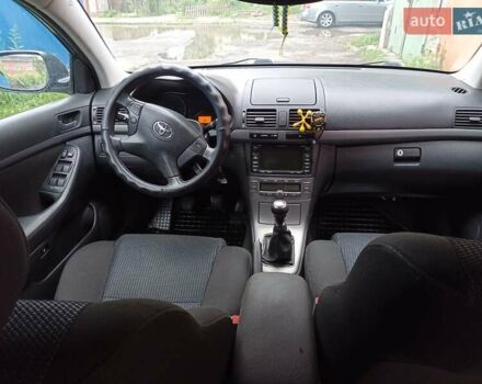 Чорний Тойота Авенсіс, об'ємом двигуна 2 л та пробігом 279 тис. км за 6500 $, фото 8 на Automoto.ua