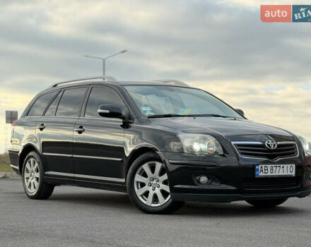 Черный Тойота Авенсис, объемом двигателя 1.8 л и пробегом 243 тыс. км за 7999 $, фото 1 на Automoto.ua