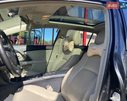 Черный Тойота Авенсис, объемом двигателя 2.2 л и пробегом 290 тыс. км за 7700 $, фото 2 на Automoto.ua