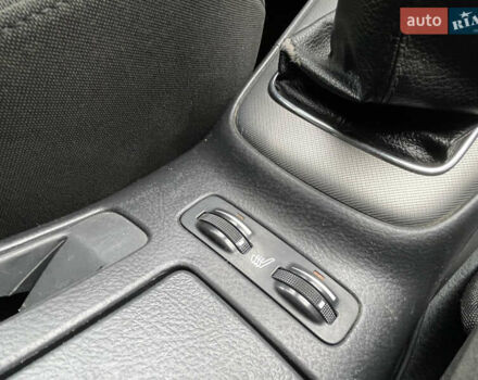 Чорний Тойота Авенсіс, об'ємом двигуна 2 л та пробігом 250 тис. км за 5480 $, фото 22 на Automoto.ua