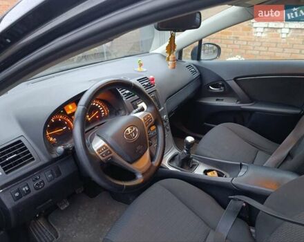 Черный Тойота Авенсис, объемом двигателя 2 л и пробегом 221 тыс. км за 7800 $, фото 37 на Automoto.ua