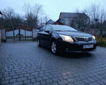 Черный Тойота Авенсис, объемом двигателя 2 л и пробегом 221 тыс. км за 7800 $, фото 4 на Automoto.ua