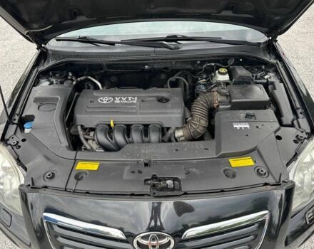 Черный Тойота Авенсис, объемом двигателя 1.8 л и пробегом 170 тыс. км за 7700 $, фото 12 на Automoto.ua