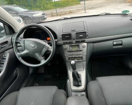 Черный Тойота Авенсис, объемом двигателя 1.8 л и пробегом 170 тыс. км за 7700 $, фото 17 на Automoto.ua