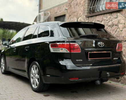 Черный Тойота Авенсис, объемом двигателя 2 л и пробегом 245 тыс. км за 8100 $, фото 8 на Automoto.ua