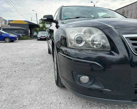 Чорний Тойота Авенсіс, об'ємом двигуна 1.8 л та пробігом 167 тис. км за 7700 $, фото 13 на Automoto.ua