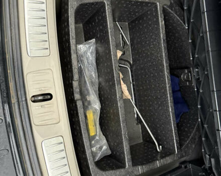Чорний Тойота Авенсіс, об'ємом двигуна 2.2 л та пробігом 249 тис. км за 9000 $, фото 26 на Automoto.ua