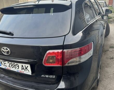 Черный Тойота Авенсис, объемом двигателя 2.2 л и пробегом 340 тыс. км за 7500 $, фото 3 на Automoto.ua
